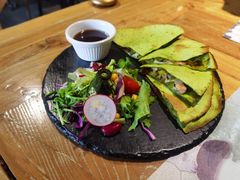 菠菜芝士烟熏鸡胸肉手卷-麦甜创意轻食餐厅(西康路店)