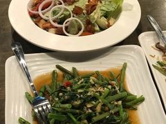-The Dishes Seafood & Restaurant