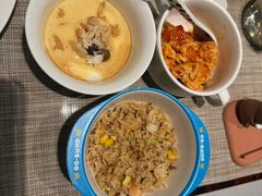 -广州万富希尔顿酒店·感趣自助餐厅·金秋蟹宴生蚝海鲜刺身