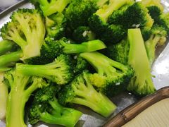 蒜蓉西兰花-红星光发煲仔饭(大石街店)