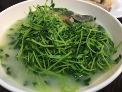 上汤豆苗-凤厨顺德水乡凤味馆(大良锦龙路店)