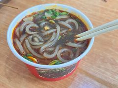 -重庆酸辣粉(老军营小环路店)