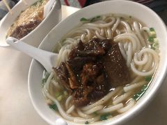 牛腩米粉-海幢瑞芳饮食店