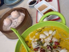 -泓历皇朝酒店(东亭店)