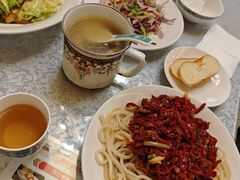 -汗腾格里·风味餐厅(新疆驻京办店)