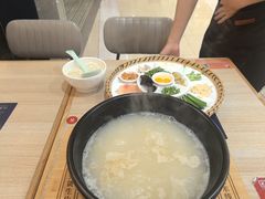 -花馬肆.云南过桥米线(汉神购物广场现场熬汤店)