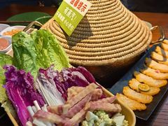 -花菇朵·云山雀 ll 野生菌锅·野果酸汤·精品滇菜(万柳店)