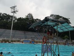 -越秀山游泳场