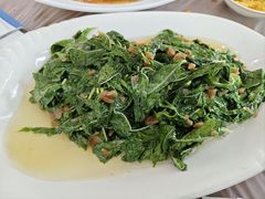 炒麻叶-莲华素食府