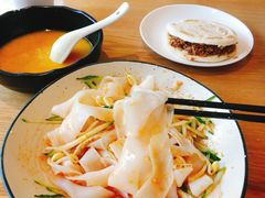 -秦香阁·西北家常菜(徐汇日月光中心店)