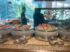 -怡咖啡海鲜自助餐厅(浦东香格里拉店)