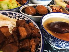 -蜗牛小馆醉乡民谣云南菜(惠新西里店)