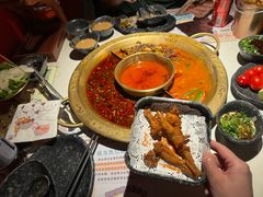 -哥老官重庆美蛙鱼头(五角场合生汇店)