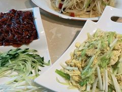 -顶顶香煎饼家常菜(金花南路店)