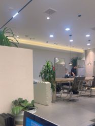 -SUNLON秀隆时尚烫染定制沙龙
