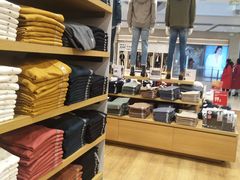 -优衣库(重庆万象城店)