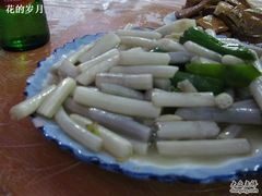 藕梢-小李子油焖大虾向阳总店
