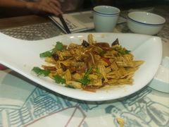 -奉天掌柜·非遗猪手·笨饺子(崇山路店)