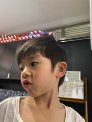 -FRIDAY星期五专业美发沙龙