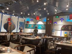 -尚尚仙·酸汤猪手·猪肚鸡火锅(华联万柳购物中心店)