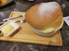 -港丽餐厅(高德置地店)