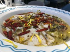 老坛酸菜活鱼-花椒俏川菜小馆(南海万达店)