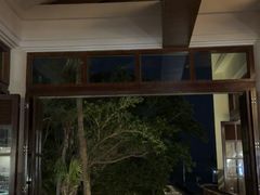 -亚龙湾喜来登·美景台大堂吧