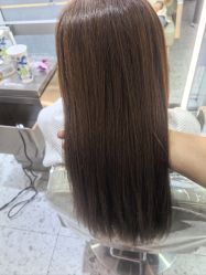 -PE SALON 