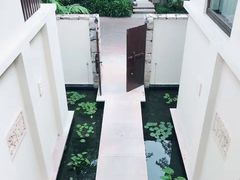 -三亚亚龙湾五号度假别墅酒店