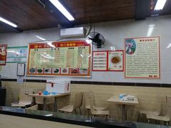 -华记原味汤粉王(海湾分店)