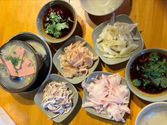 -汝萍传统蘸水菜(春华路总店)