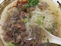 鲜烫牛肉牛丸粿条-一肴·牛肉粿条(罗湖万象店)
