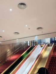 -奈尔宝·儿童乐园·亲子餐厅(前滩店)