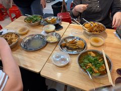 -柳州肥姨妈大骨螺蛳粉(东靖路店)