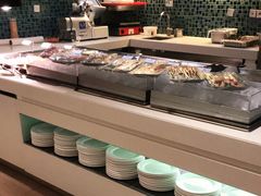 自助取餐区-上海浦东假日酒店逸庭咖啡厅
