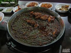 还剩几块五花肉,因为冷掉了就不好吃了-郑阿姨的家·이모네·韩料&烤肉(武川路店)