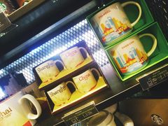 -星巴克(宝山万达店)