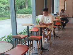 -星巴克臻选(杭州良渚文化村店)