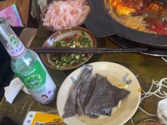 -黄潇洒老火锅(九眼桥宏济巷店)