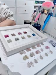 -丽心自助美甲美睫