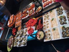 -六合夜市
