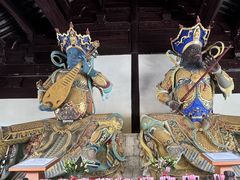 -龙华寺