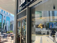 -LAVAZZA拉瓦萨咖啡(中航城君尚购物中心店)