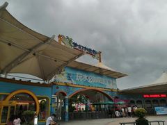 -巨鹏飞梦幻水世界