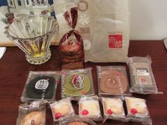 -奇华饼家(香港国际机场T1店)