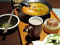 -八月美食小馆(银泰城总店)