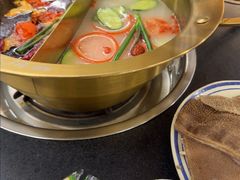 -娜姐鲜牛肉串串火锅(藏龙岛店)