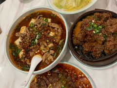 -犇逸·乐山跷脚牛肉·四川现炒(览海店)