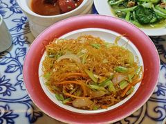 -卢大鲜鱼头捞饭(美利广场店)