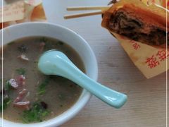 -洪峰浩老北京烧饼夹肉(角门路店)